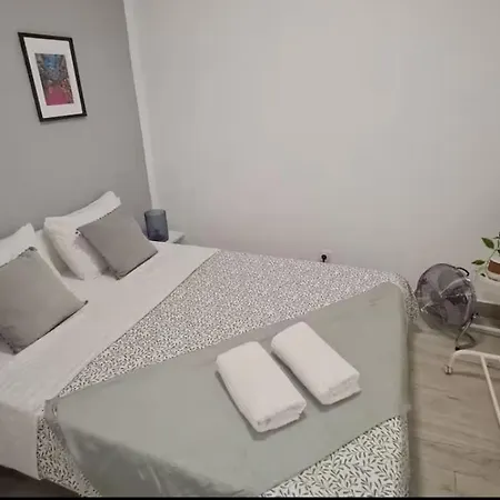 Daire 2 Bed Unit In Alfama *