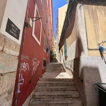 2 Bed Unit In Alfama